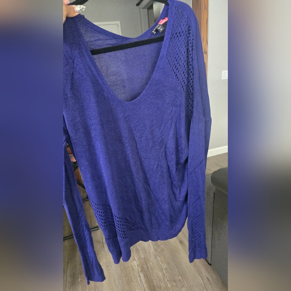 Vibrant Sexy Blue Knit Sweater